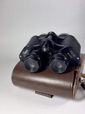 8665 Adams Vintage Scope 7x35 Wide Angle Binoculars Model With Case Japan Amber Optics