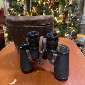 5387 Apex Aero 1950 Featherlight Coated Optics 7 X 35 Binoculars With Case