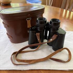 Aurora 81061 8x30 Field 75 No. Binoculars With Case