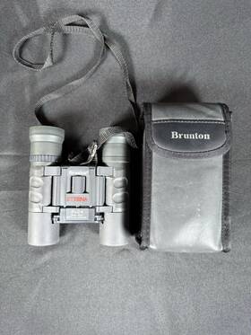 4031 Brunton Eterna 8x24 Compact Binoculars With Case
