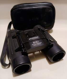 B4412 Brunton Black 8 X 21 Compact Binoculars With Belt Case Japan Nice