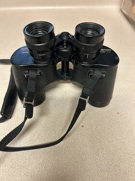 28558 Canon Vintage Coated Binoculars 8x30