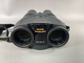 930119a Canon 10x30 Is Image Stabilizer Binoculars Look