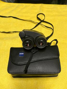 8x25b Carl Zeiss Victory Compact T - Binoculars With Leather Case