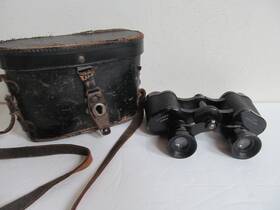 C319 Hyphos Of Paris Ww2 Era Prism Binoculars Leather Case Stamped 8x