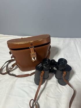 69574 Mamiya 8x40 Binocular With Case And Strap Great For Bird Watching
