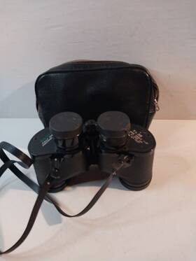 67-7037 Montgomery Ward Binoculars 7x35 Superwide Angle Hard Coated Vintage With Case Japan