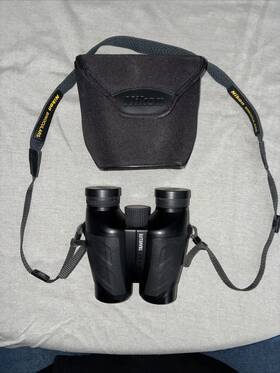 012793 Nikon 012739 Travelite Binoculars 10x25 5degree Model Cx No Scratches On Lens