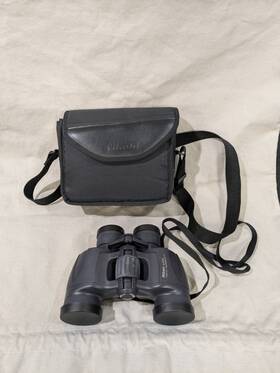 054481 Nikon Action Naturalist Iv 7x35 9.3 Binoculars With Padded Case