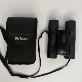 3056121 Nikon Aculon A30 10x25mm Black Binoculars 5 Field Of View With Case Mpn