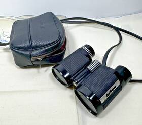 488569 Nikon Vintage Compact Prism Binoculars 6 X 18 Pocket Sized