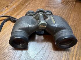 500863 Nikon 8x32 7.5 Premier Se Binocular. Used Made In Japan