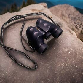 7881 Nikon Travelite Iii Binoculars 9 By 25 Black - Excellent Condition