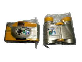 39compact Nintendo 021331320643 Super Mario Bros 35mm Camera And 4x Binoculars