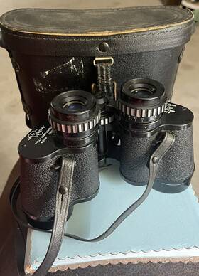 70-14079 Sans & Streiffe Vintage And 889 Viking 8 X 30mm Binoculars With Case