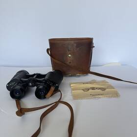 G715975 Sans & Streiffe And Vintage 7x35mm Field Binoculars With Case