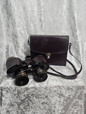 473.25620 Sears Classic Pair Of Binoculars. Includes Matching Dark Brown Carrying Case