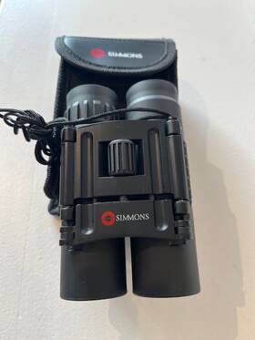 898102 Simmons Prosport 10x25 Compact Binoculars With Case