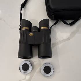 0591425006 Steiner Merlin 10x42 Binoculars 42mm Black With Case Strap Lens Caps