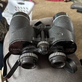 13866 Tasco 7x50 Binoculars 372 X 1000 Yds Magnesium Body - No Case