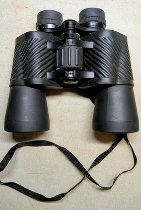 5104rb Tasco Binoculars With Case