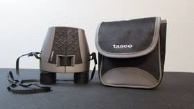 Pm81725 Tasco Binoculars With Original Carrying Case And Instruction Manual A12