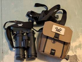 41129 Vortex Optics Crossfire Hd 8x42 Binoculars With Straps And Case