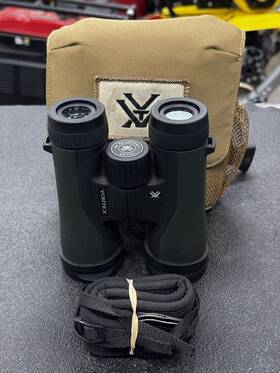 P11015771 Vortex Optics 875874004948 Crossfire 10x42