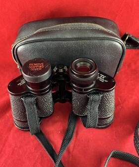 67-7042 Wards Vintage 7x 35 Wide Angle 11.5 Inch 525ft. At 1000 Yards Binoculars Case-strap