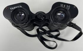 40429 Yashica Vintage Coated Optics 10x50 Binocular Field 5.5 With Case