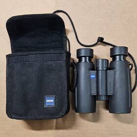 02863525 Zeiss Conquest 8x30 T Binoculars 8x Magnification 30mm Lightweight Binos