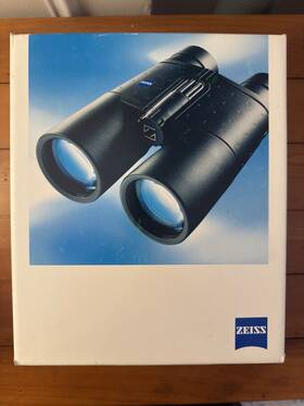 525660 Zeiss 8x56 B T P Victory Binoculars Pre-owned And Gently Used 525660 Zeiss 8x56 B T P Victory Binoculars Pre-owned And Gently Used