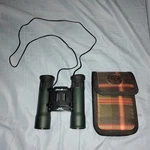 Eddie Bauer Trailfinder Binoculars 10X25MM 96M/1000M Birdwatcher With Carry Case. Fixed Price $29.95.