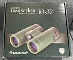 Celestron Trailseeker Binocular 10X32 MODEL#71402 Green Cool Brand-new. Fixed Price $299.99.