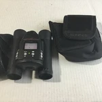 Simmons Captureview Binoculars CV4 With Case.. Fixed Price $15.00.