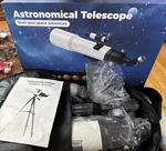 Qunse 90/500MM Astronomical Telescope With Mount & Backpack. Fixed Price $164.99.