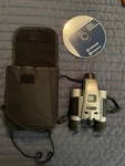 Meade Simmons Compact Captureview Binoculars 8X22 Vga Cv 1003-2. Fixed Price $37.00.