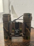 Simmons Realtree Binoculars 8X21 - Fov 372 1000 Yards Collectible. Fixed Price $14.99.