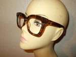 Diff Eyewear Carson Tortoise Frame Sunglasses. Fixed Price $19.99.